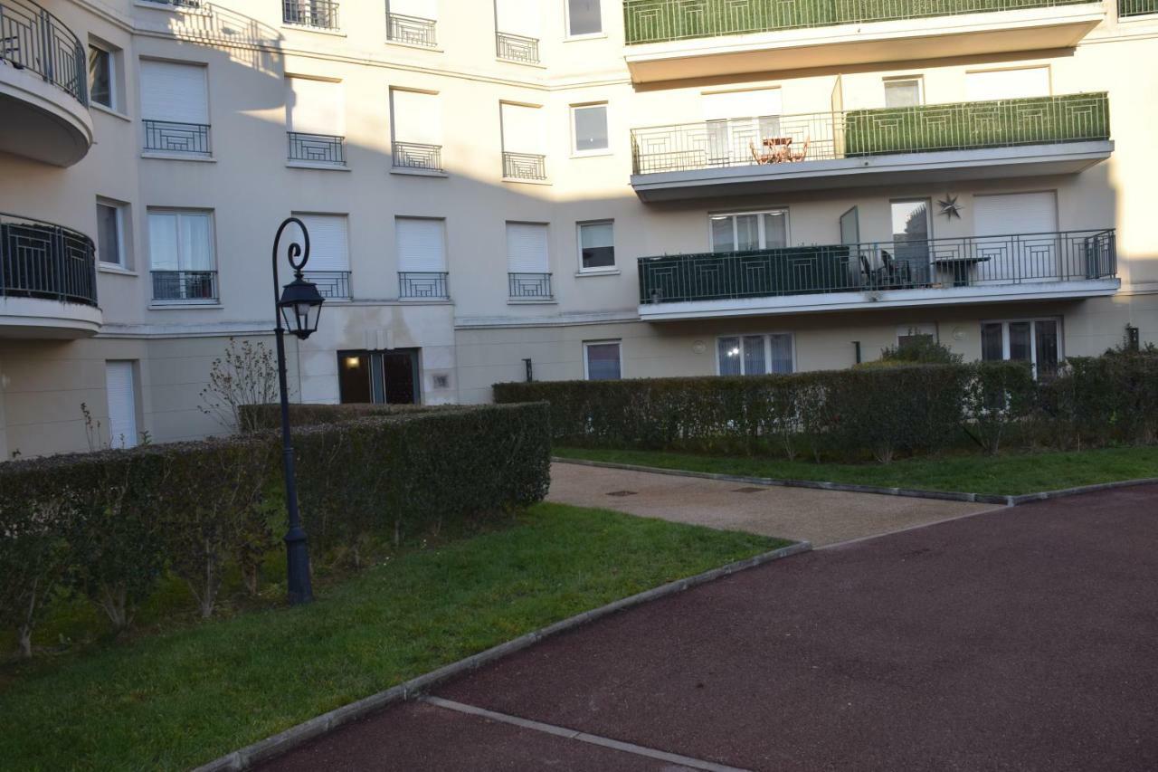 Appartement Avec Rez De Jardin A Disneyland Montévrain Zewnętrze zdjęcie